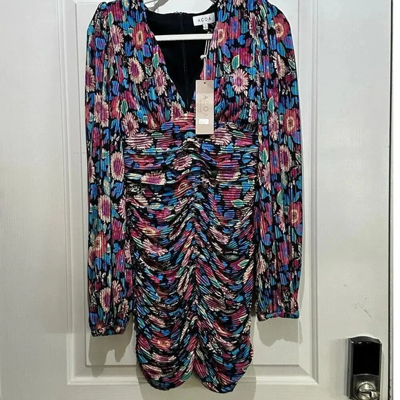 NWT ACOA collection Multicolor Long Sleeve Floral Mini Dress Size Small - Picture 1 of 5